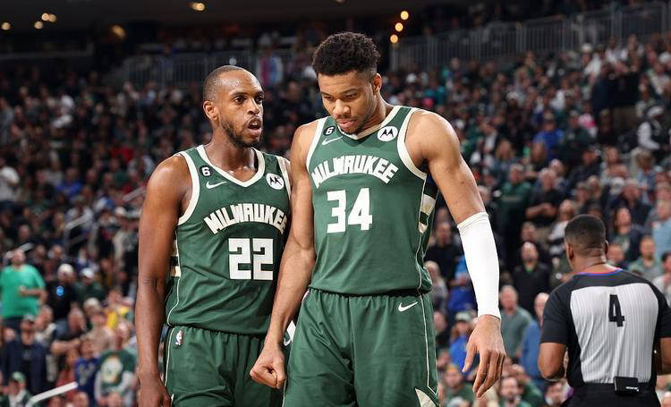 湖人爆发新星，状态爆棚刷新纪录，字母哥球队迎来希望！