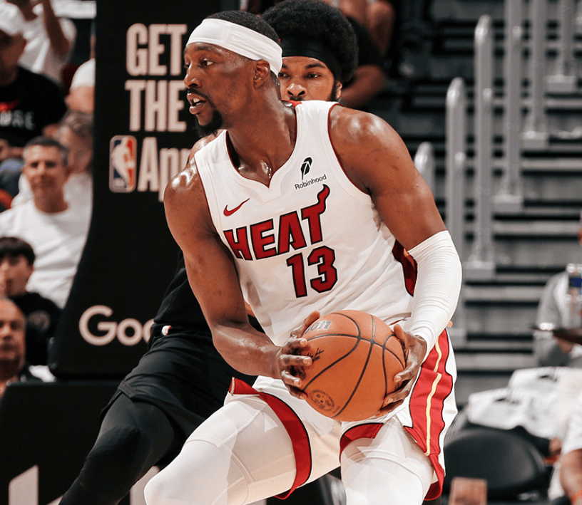 勇士爆发新星，官方宣布新规刷新纪录，米切尔球队迎来希望！